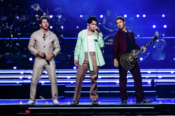 Jonas Brothers Live in Chicago – August 26, 2025 at Wrigley Field