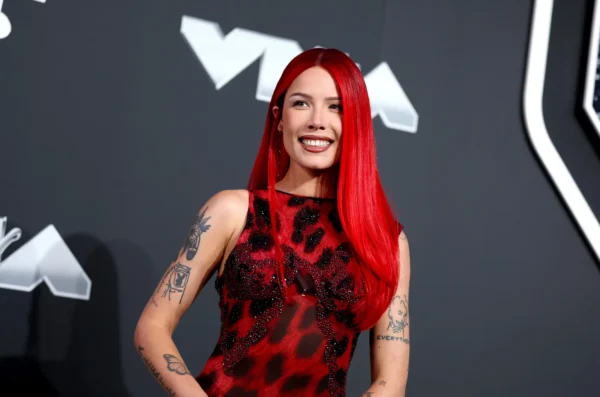 Halsey Live in Chicago – June 17, 2025 at Huntington Bank Pavilion